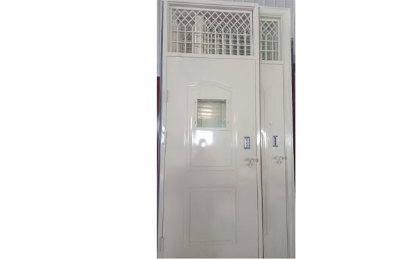 东乡学校教室门